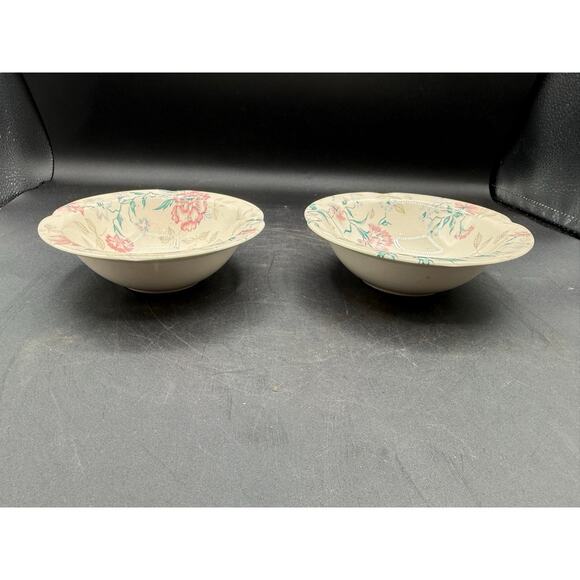 2 Vintage Johnson Brothers Lynton Pink Floral 6" Soup/Cereal Bowls - Picture 3 of 9
